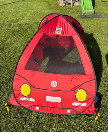 Speeltent auto binnen en buiten gebruik  beschikbaar voor biedingen