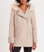 Beige jas / mantel met pels. Maat L. (Nieuwprijs: 60 euro), Kleding | Dames, Ophalen, Zo goed als nieuw, Maat 38/40 (M), Beige