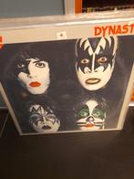 lp - kiss - dynasty - red vinyl no poster included, Cd's en Dvd's, Ophalen of Verzenden, Gebruikt