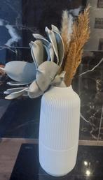 Vaas ; bloem en droogbloemen, Ophalen of Verzenden, Zo goed als nieuw