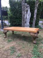 antieke salontafel met robuuste barok poten, Ophalen