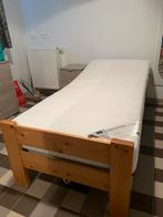 Eenpersoons bed met matras., Huis en Inrichting, Slaapkamer | Bedden, Ophalen, Eenpersoons, Verstelbaar