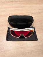 Oakley Sutro Matte White (nieuwstaat), Sports & Fitness, Enlèvement ou Envoi