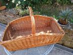 Grand panier de service ou présentoir, Ophalen, Riet, Mand