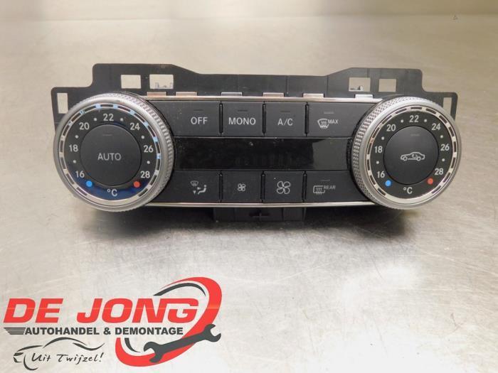 Kachel Bedieningspaneel van een Mercedes C-Klasse, Auto-onderdelen, Dashboard en Schakelaars, Mercedes-Benz, Gebruikt, 3 maanden garantie