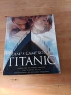 Titanic/ James Cameron met Leonardo Di Caprio en Kate Winsle, Boeken, Ophalen of Verzenden, Gelezen, Filmspecifiek