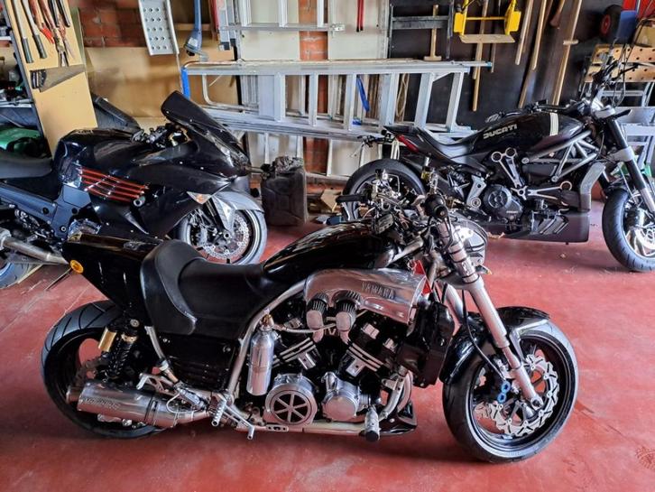 Yamaha Vmax streetfighter, Motoren, Motoren | Yamaha, Particulier, Naked bike, meer dan 35 kW, 4 cilinders, Ophalen