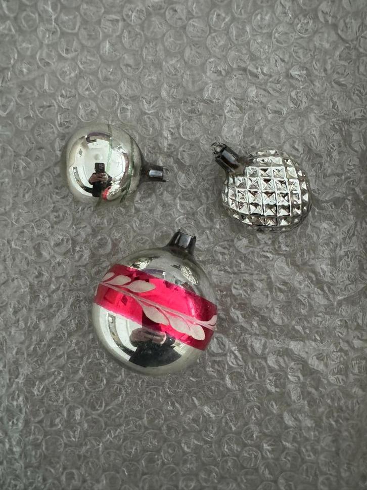 3 ayeko kerstballen, Diversen, Kerst, Gebruikt, Ophalen of Verzenden