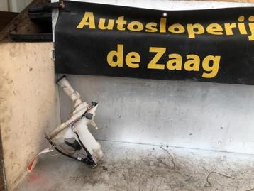 Ruitensproeiertank voor van een Daihatsu Sirion beschikbaar voor biedingen