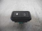 INTERRUPTEUR D'ALIMENTATION VITRE CENTRE AVANT BMW (8365300), Utilisé, BMW