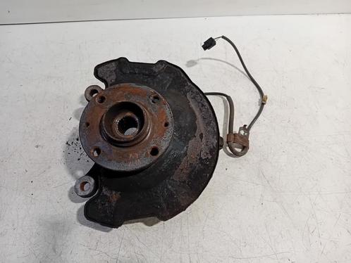 WIELNAAF LINKS VOOR Suzuki Swift (ZA / ZC / ZD1 / 2/3/9), Auto-onderdelen, Remmen en Aandrijving, Suzuki, Gebruikt