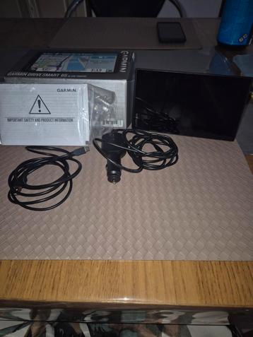 Garmin gps met hand free bellen beschikbaar voor biedingen