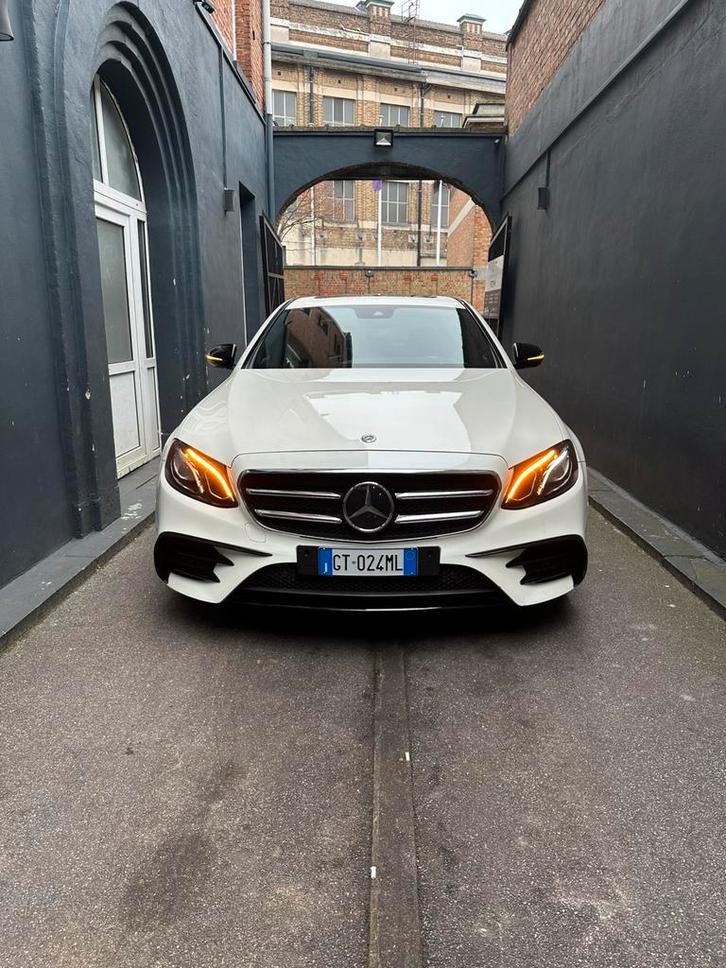 MERCEDES- Benz E220 AMG, Auto's, Mercedes-Benz, Bedrijf, E-Klasse, 360° camera, Aangepast voor mindervaliden, ABS, Achteruitrijcamera