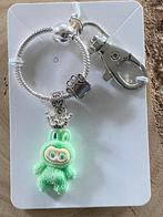 Labubu sleutelhanger, NIEUW (groen of roze), Ophalen of Verzenden, Nieuw, Knuffel of Figuurtje