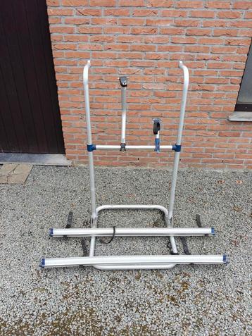 Fietsrek achteraan caravan te plaatsen  beschikbaar voor biedingen