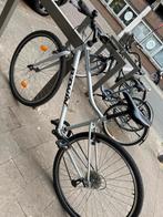 Gloednieuwe b twin, Fietsen en Brommers, Fietsen | Mountainbikes en ATB, Ophalen of Verzenden