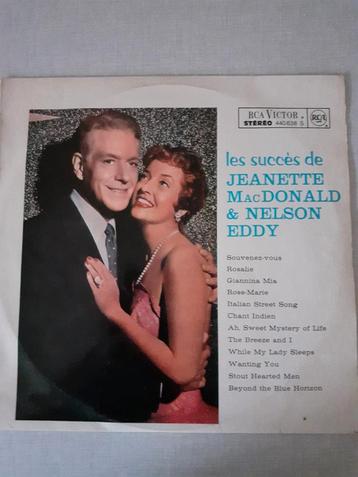 Les succès de Jeanette Mac Donald et Nelson Eddy.