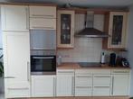 Keuken crème kleur met Siemens vaatwas,  oven en koelkast, Huis en Inrichting, Keuken | Complete keukens, Crème, Gebruikt, Dubbelwandige keuken