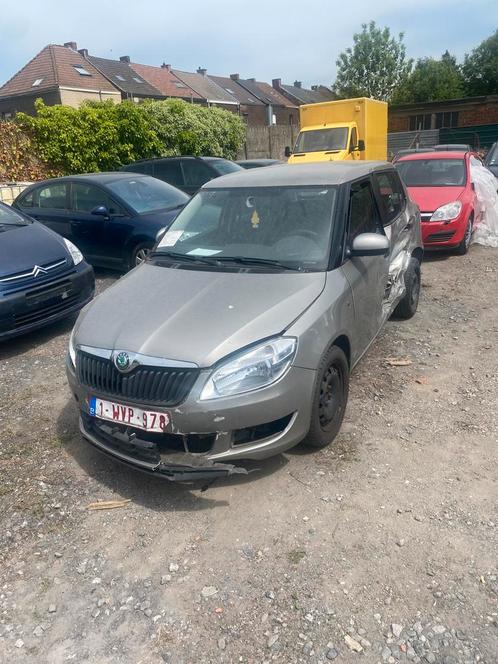 Skoda Fabia 1.4 benzine pour pieces, Auto's, Skoda, Bedrijf, Te koop, Fabia, Benzine, Handgeschakeld, Ophalen