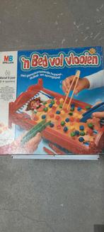 MB Bed vol vlooien, Enlèvement