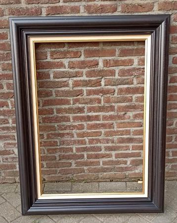Kader groot 128,5 x 98,5 cm beschikbaar voor biedingen