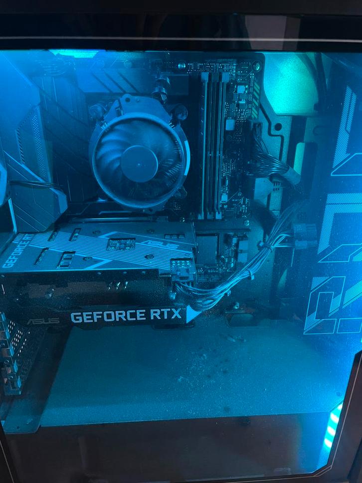 Gaming pc RTX 3060, Games en Spelcomputers, Games | Pc, Zo goed als nieuw, Ophalen