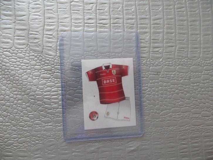 Panini 2013 teamkit Standard de Liège zeldzaam, Verzamelen, Sportartikelen en Voetbal, Nieuw, Ophalen of Verzenden