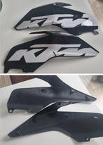 KTM duke fairlings tankdop , handvaten , stealht spiegels, Verzenden
