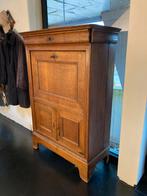 Secretaire / barkast, Enlèvement