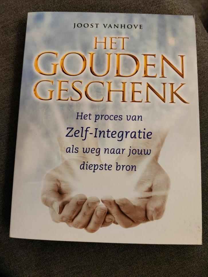 J. Vanhove - Het gouden geschenk, Boeken, Esoterie en Spiritualiteit, Zo goed als nieuw, Ophalen