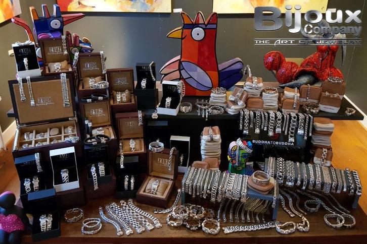 Enorme assortiment Buddha to Buddha + Z3UZ armbanden zilver, Handtassen en Accessoires, Armbanden, Zilver, Zilver, Ophalen of Verzenden