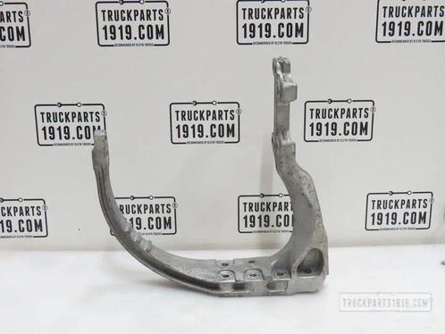 Volvo Body & Chassis Parts Steun uitlaat Volvo, Auto-onderdelen, Vrachtwagen-onderdelen, Gebruikt, Ophalen