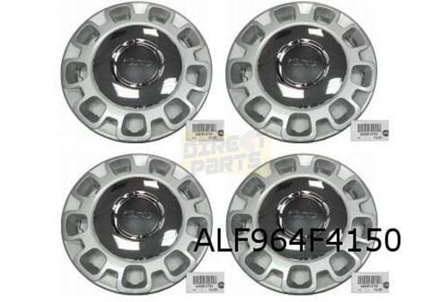 Fiat 500 Wieldoppenset 4stuks 15'' (chrome) Origineel! 71804, Auto diversen, Wieldoppen, Nieuw, Verzenden