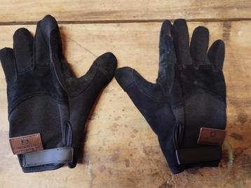 Landyachtz Slide Handschoenen Maat L beschikbaar voor biedingen