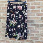 rok en topje, Zwart, Claudia sträter, Gedragen, Onder de knie