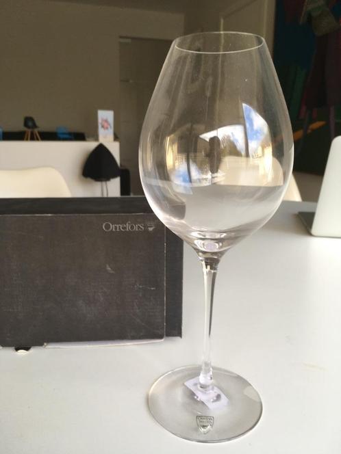 ORREFORS 1 WIJNGLAS CRYSTAL SWEDEN, Antiek en Kunst, Antiek | Glaswerk en Kristal, Ophalen of Verzenden