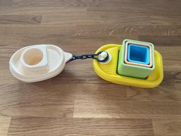 Vintage Fisher Price boot badspeelgoed beschikbaar voor biedingen