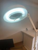 Loupelamp met verrijdbare staander, Ophalen