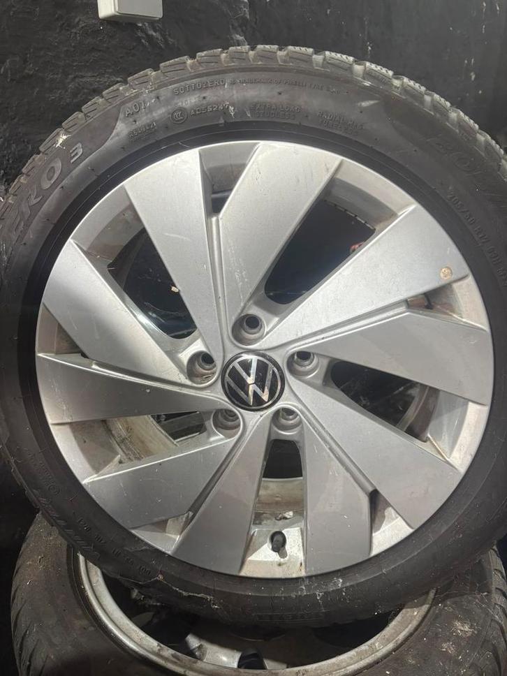 Kits hivers vw GTI golf touran 205 50 17 pneus 6mm 5x112, Auto-onderdelen, Banden en Velgen, Band(en), Ophalen