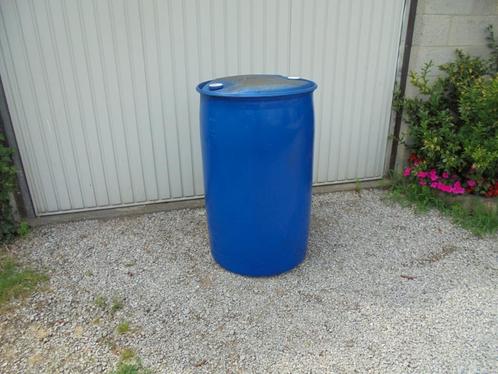 1 fut vide en plastique d une capacité de 200 litres, Jardin & Terrasse, Barils de pluie, Comme neuf, Synthétique, 150 litres ou plus