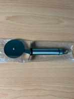 Pizzasnijder, Ophalen, Nieuw, Inox of Chroom, Vaatwasserbestendig