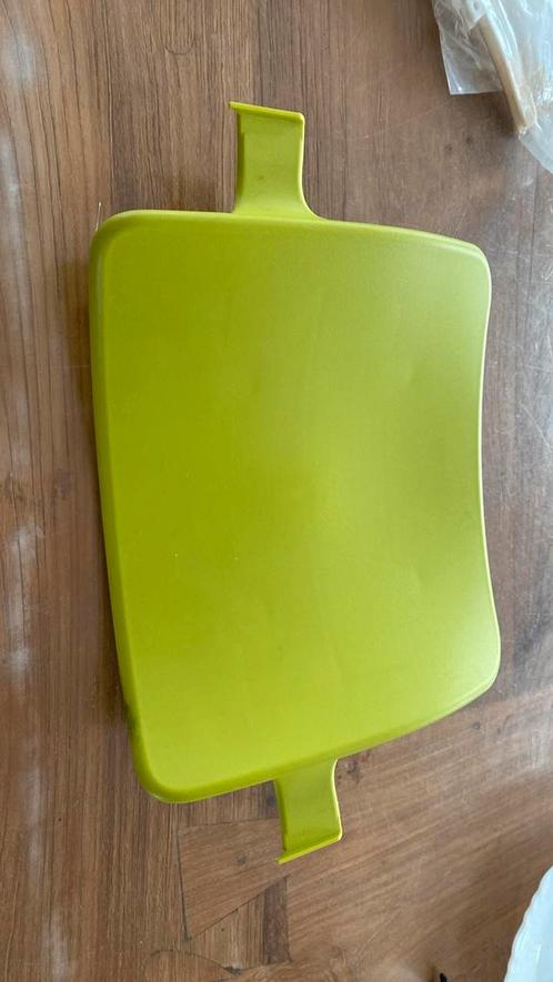 Kiwi groen rugverkleiner stokke stoel nieuwer modelgn pl beu, Kinderen en Baby's, Kinderstoelen, Gebruikt, Stoelverkleiner, Ophalen of Verzenden