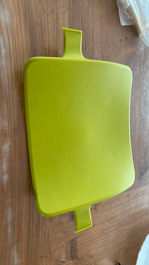 Stokke rugverkleiner kiwi groen stoel nieuwer modelgn pl beu, Kinderen en Baby's, Kinderstoelen, Gebruikt, Stoelverkleiner, Ophalen