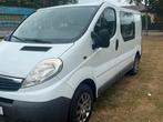 Opel Vivaro 2.0 Dci dubble cabin 6person Automatic, Auto's, Bestelwagens en Lichte vracht, Automaat, Stof, 1995 cc, Zwart