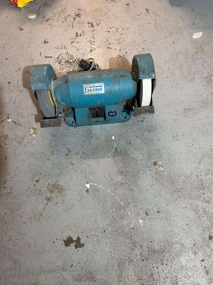 Touret à meuler ESB ES 200 – 230V, 4,3A, Made in Germany, Bricolage & Construction, Outillage | Meuleuses, Utilisé, Enlèvement