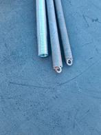 Ressorts de flexion internes pour conduites d'eau, Enlèvement, Comme neuf