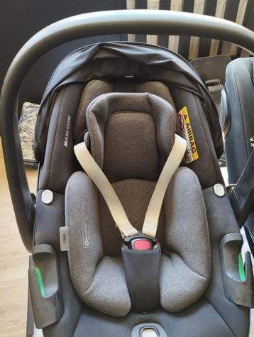 Maxicosi en autostoel met Isofix  beschikbaar voor biedingen