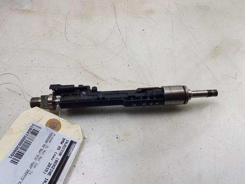 INJECTOR BRANDSTOF BMW X5 (F15) (|13647639994|13648625397|), Auto-onderdelen, Brandstofsystemen, BMW, Gebruikt