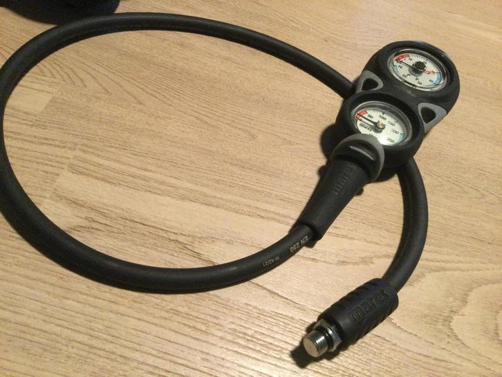 Mares Mission 2 Console - Ecocheques, Watersport en Boten, Duiken, Zo goed als nieuw, Duikcomputer, Ophalen of Verzenden