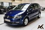 Volkswagen Sharan 2.0 TDi SCR Comfortline 7pl - NAVI / PANO, Autos, 1785 kg, 7 places, Sharan, Bleu